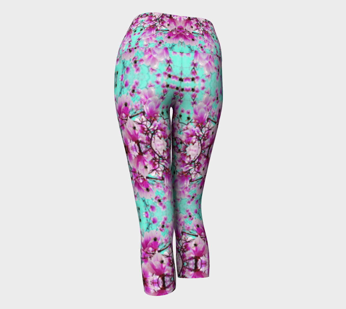 Bee With Magnolia Yoga Pants